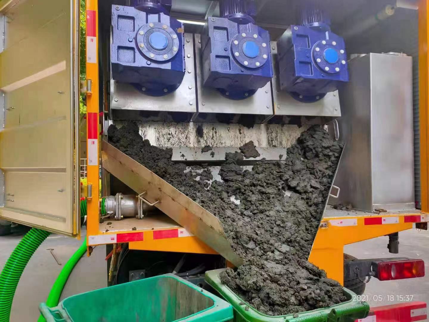 灵寿化粪池清掏城市维护站-泥浆净化干湿分离处理